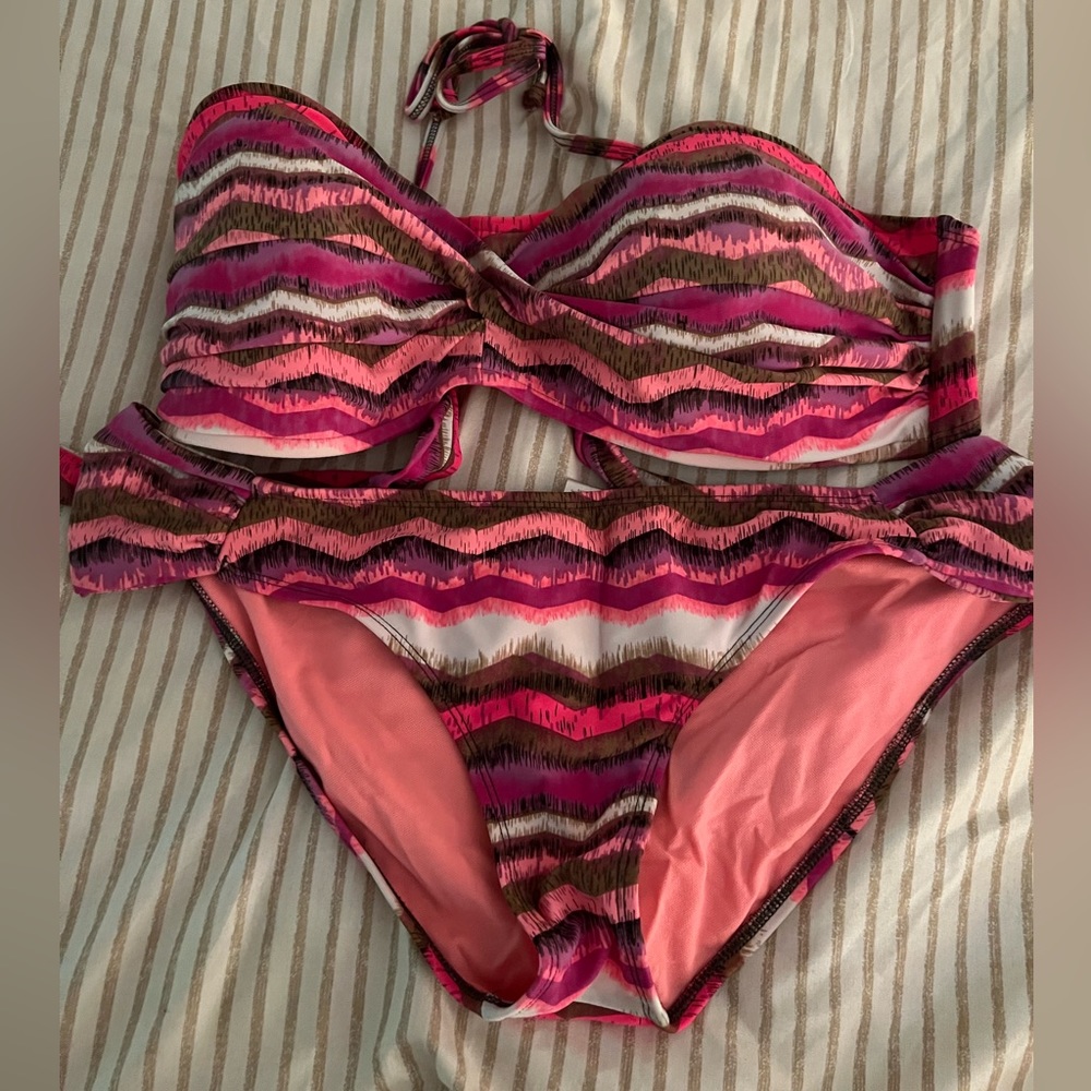 Ladies swim L